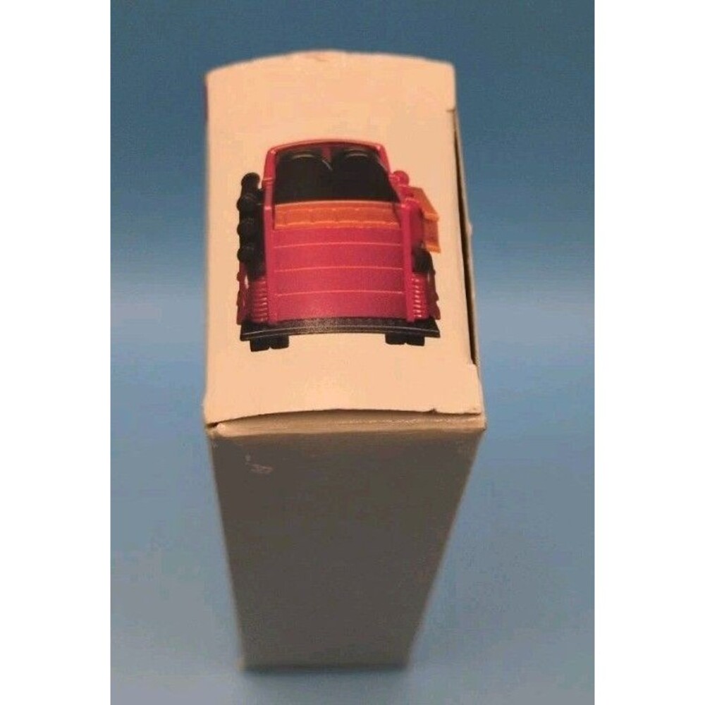 Ahrens-Fox 1954 Fire Truck 1:64 Diecast Fire Collection Red Limited Edition - Picture 2 of 4